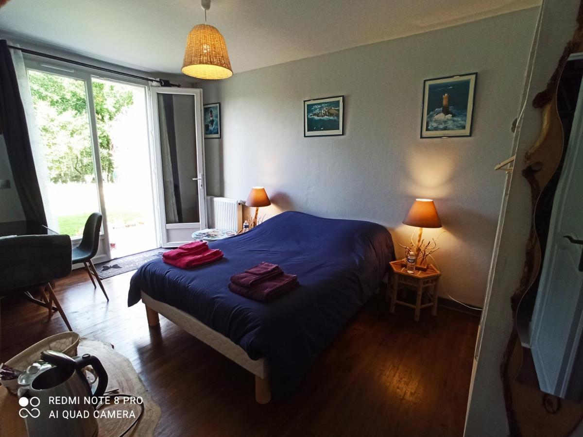 Les Chambres De Beauviel Saint-Jean-d'Eyraud Екстер'єр фото